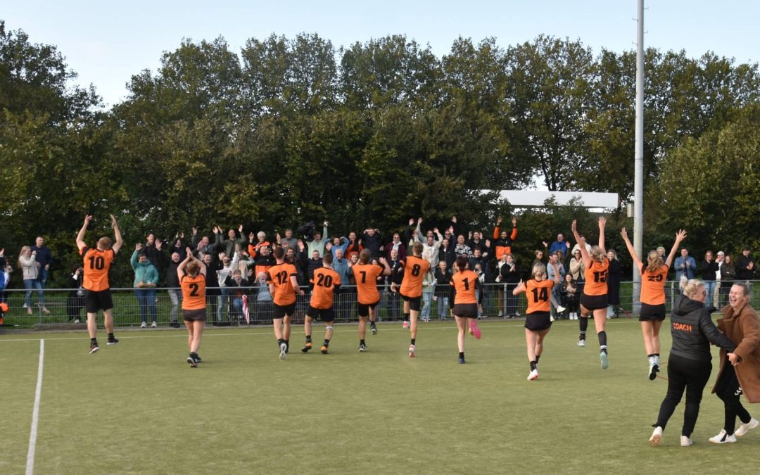 Dubbel kampioenschap en dubbele promotie voor selectie Tiel’72