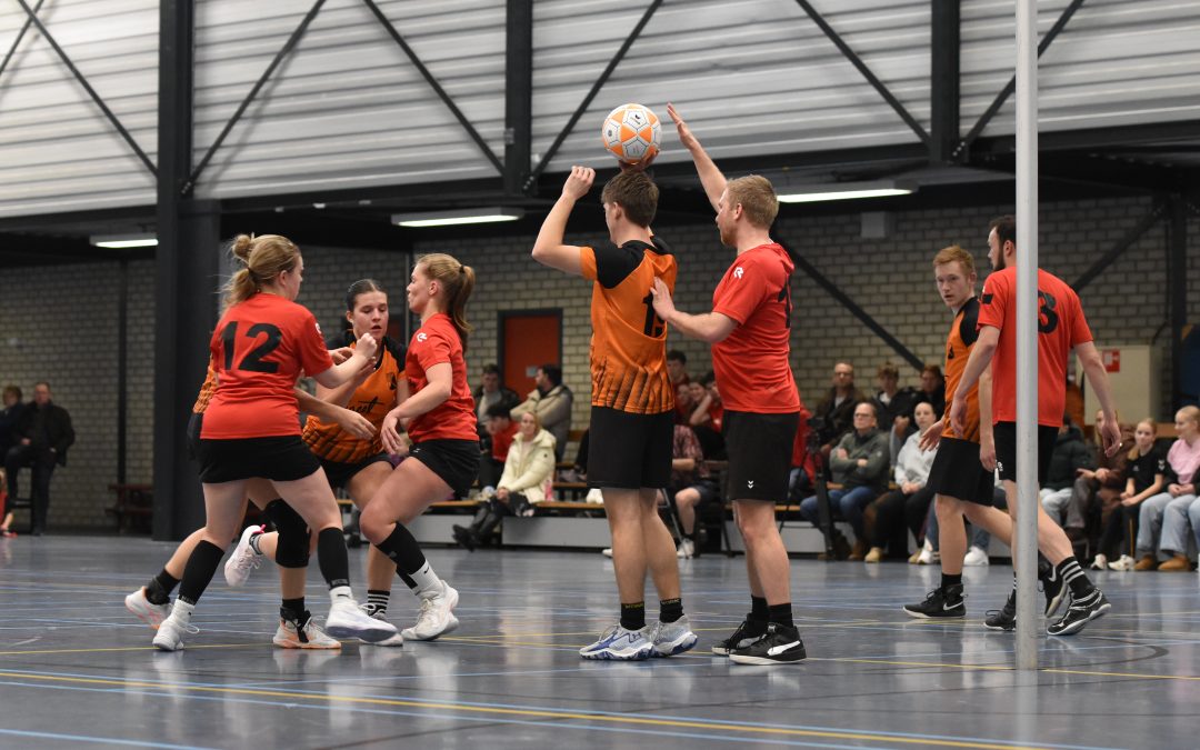 Tiel’72 moeiteloos langs Kesteren in regioderby